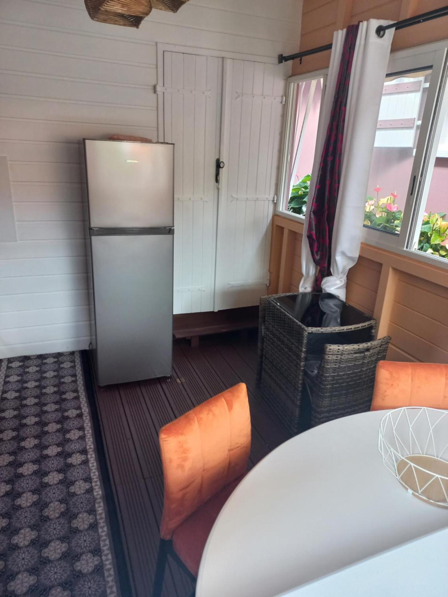 Joli Appartement Rivière-Pilote Exterior foto